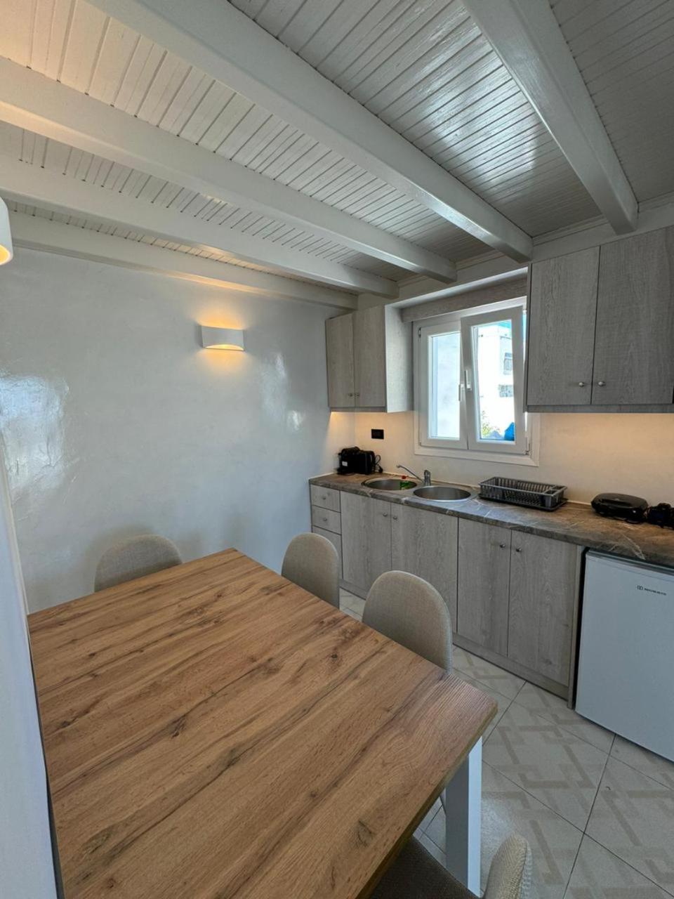 Gervi Suites Fíra Kültér fotó